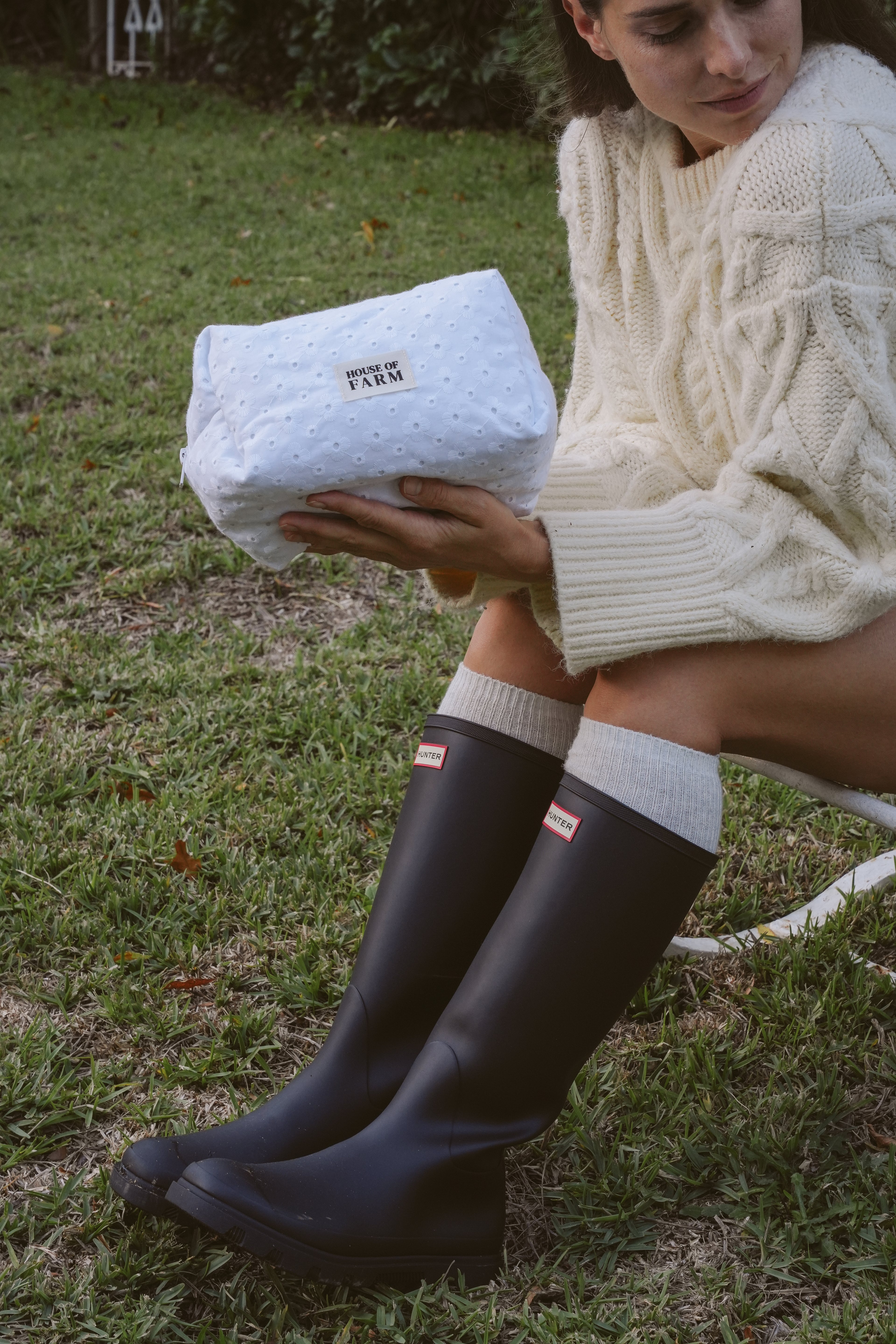 Makeup Pouch - White Hydrangea