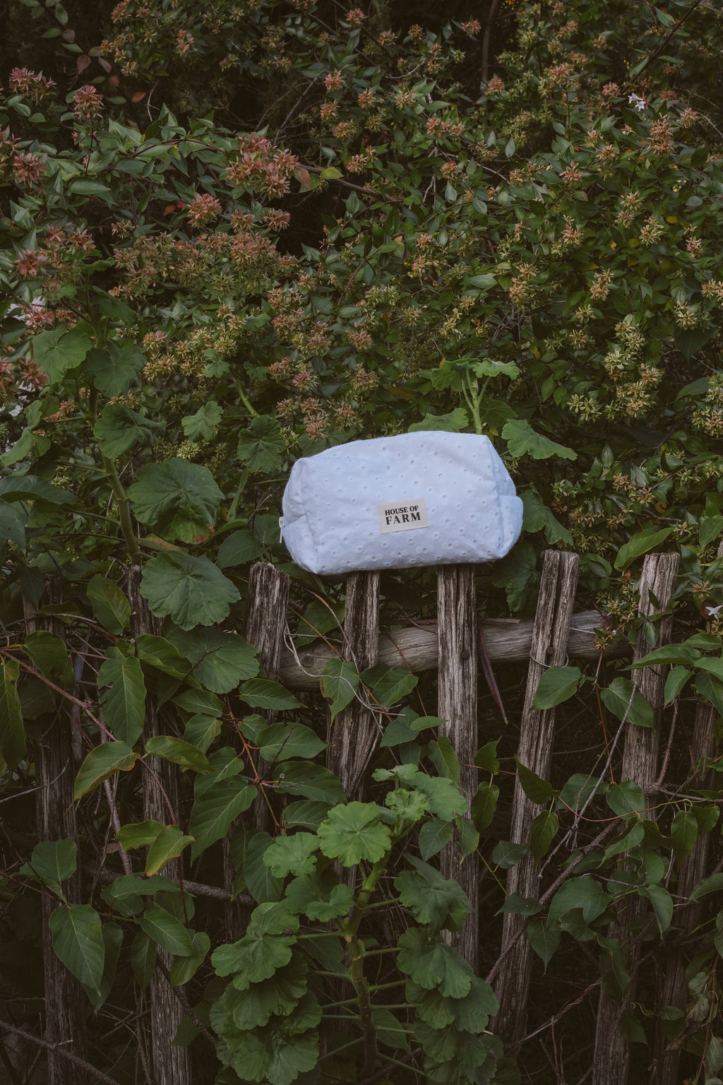 Makeup Pouch - White Hydrangea